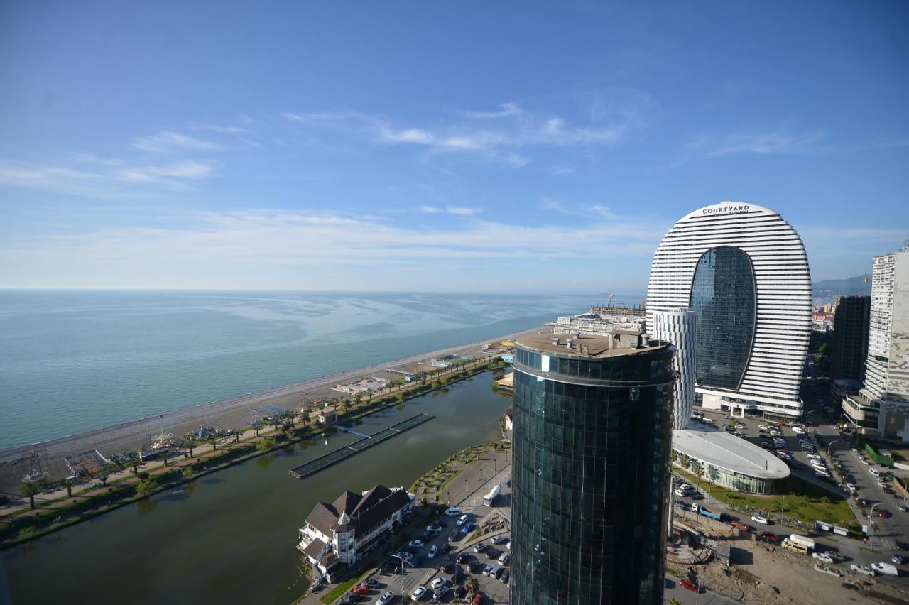 باتومي Orbi City Twins Tower المظهر الخارجي الصورة